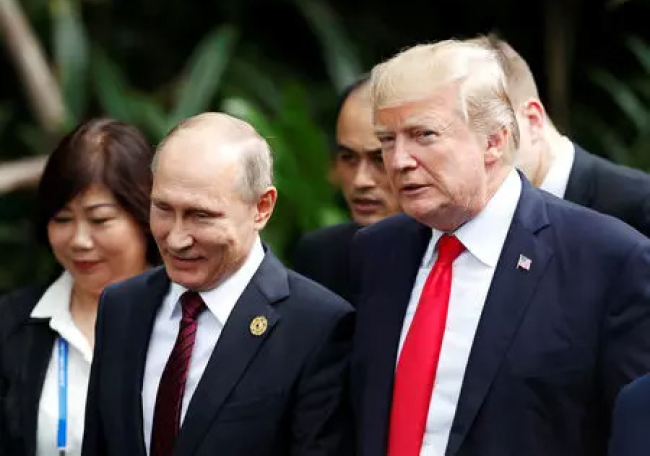 Putin and Trump Talk Syria, Election Meddling at Brief Meeting